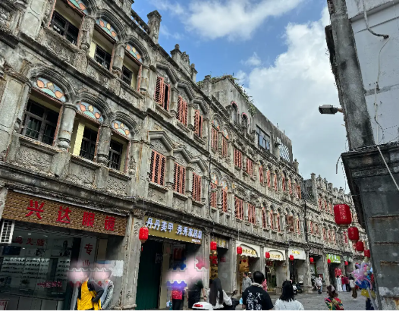 新手妈妈必读:选择优质美睫的选购指南